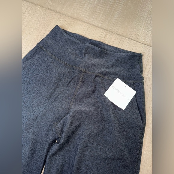 Beyond Yoga Charcoal Wide-Leg Pants - Picture 6 of 12